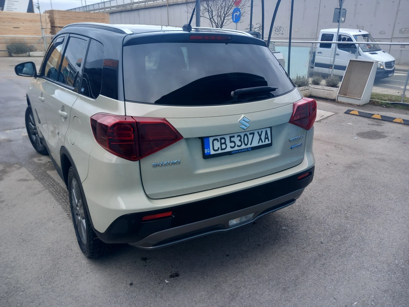 Suzuki Vitara GL+ , хибрид , снимка 7 - Автомобили и джипове - 55097976