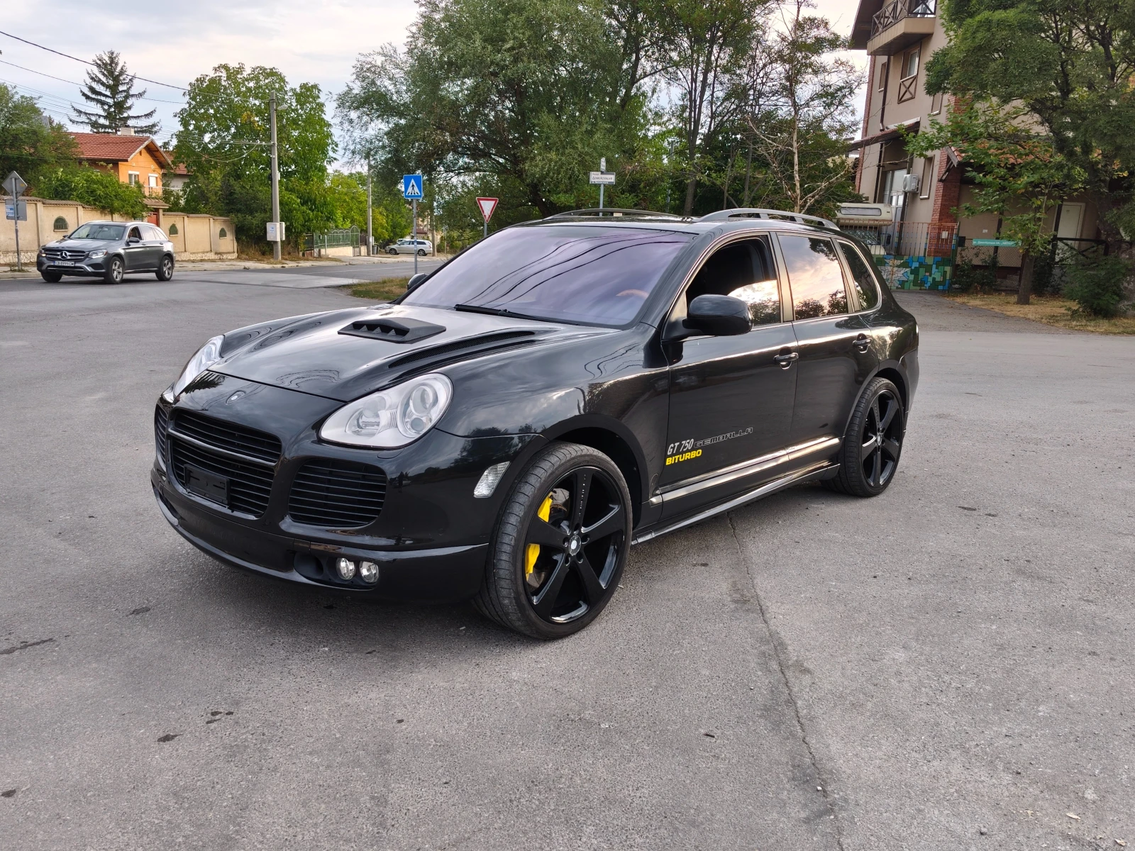 Porsche Cayenne GEMBALLA 750 GT