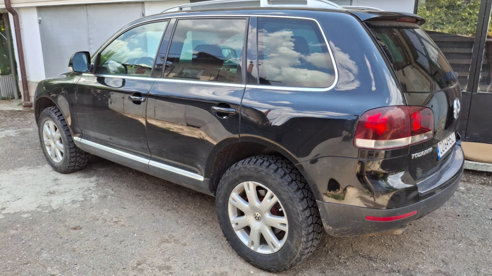 VW Touareg, снимка 4 - Автомобили и джипове - 56409356