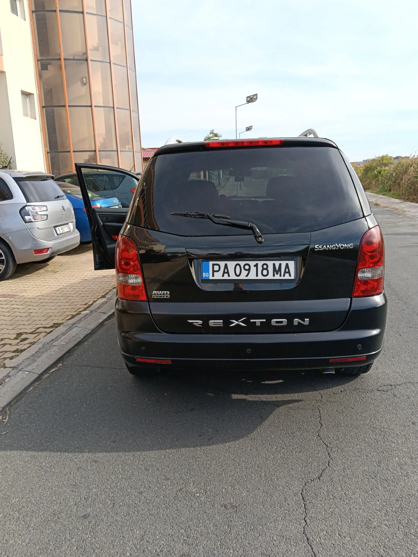 SsangYong Rexton, снимка 9 - Автомобили и джипове - 56430342