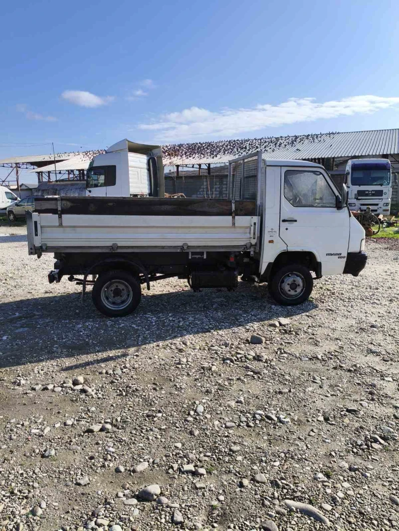 Nissan Trade, снимка 7 - Бусове и автобуси - 52740536