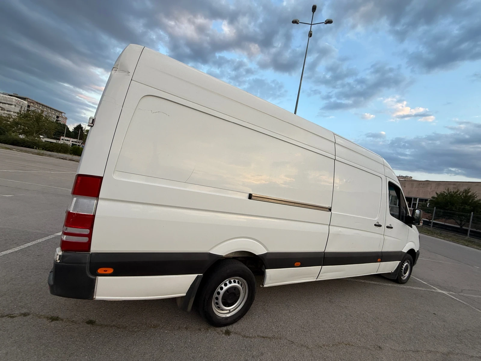Mercedes-Benz Sprinter 313 2016г* XXL* Клима* LONG - изображение 7