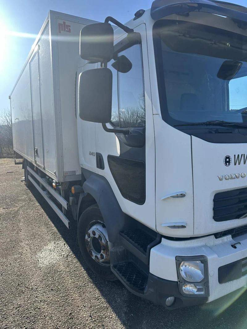 Volvo Fl 240/12 тона УНИКАТ!!!, снимка 3 - Камиони - 48284103