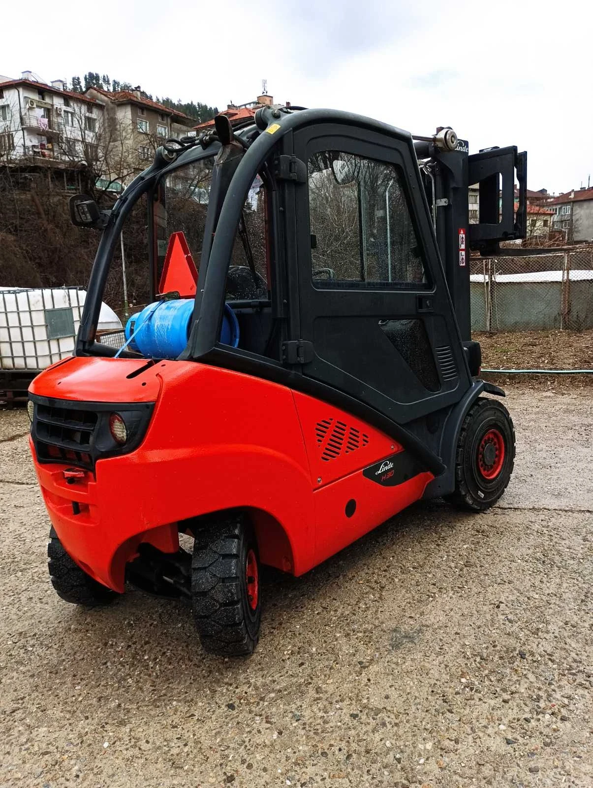 ������� Linde    ������� �30 ��� ���� �������� | Mobile.bg � ����������� 14