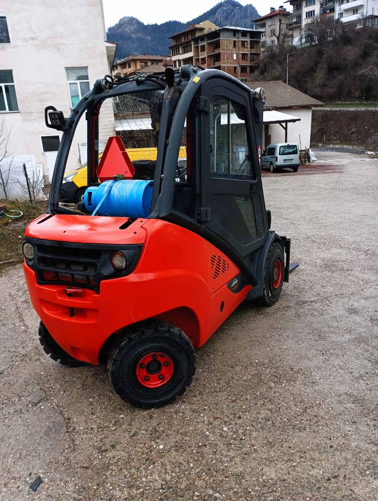 ������� Linde    ������� �30 ��� ���� �������� | Mobile.bg � ����������� 13