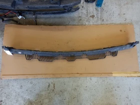 Водач държач задна броня среден Фолксваген Голф 7 (ч)