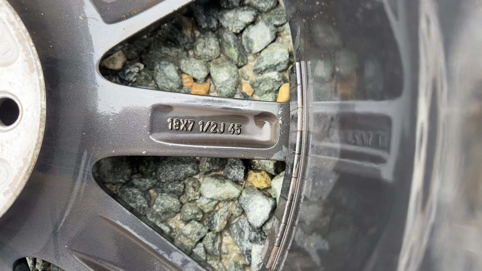    235/60R18  Honda Cr-v | Mobile.bg   8