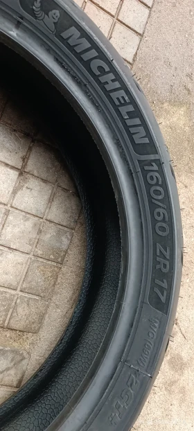 Гуми, снимка 4 - Гуми и джанти - 52472763