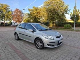 Toyota Auris 1.6 TEAMS, снимка 2