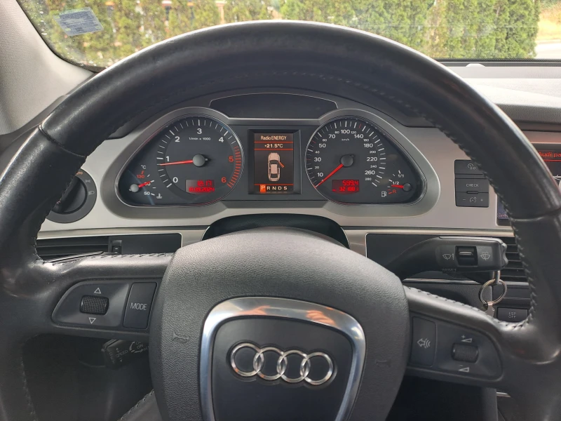 Audi A6 2.7 TDI Quattro, снимка 11 - Автомобили и джипове - 47193559