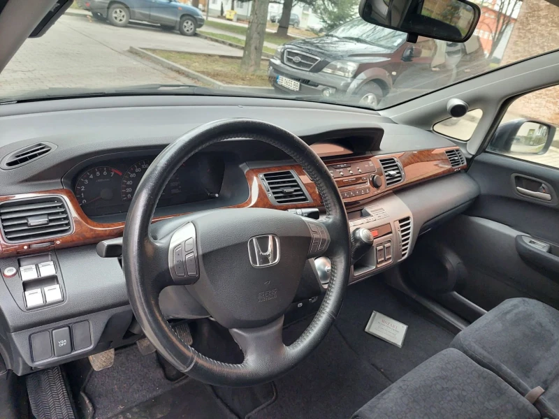 Honda Fr-v 2.0 VTEC TOP!!, снимка 10 - Автомобили и джипове - 48253962