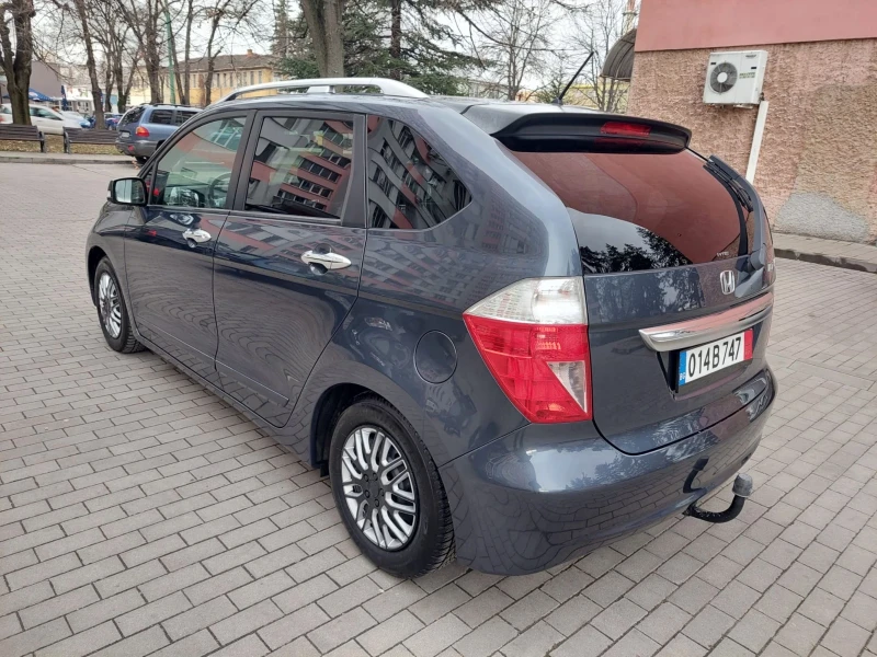 Honda Fr-v 2.0 VTEC TOP!!, снимка 4 - Автомобили и джипове - 48253962