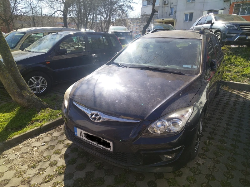 Hyundai I30 1.6 CRDI CW, снимка 4 - Автомобили и джипове - 49432693