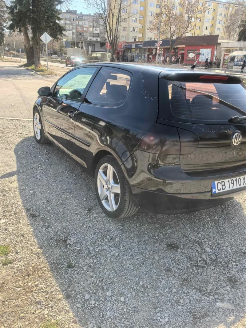 VW Golf 5, снимка 7 - Автомобили и джипове - 49466288