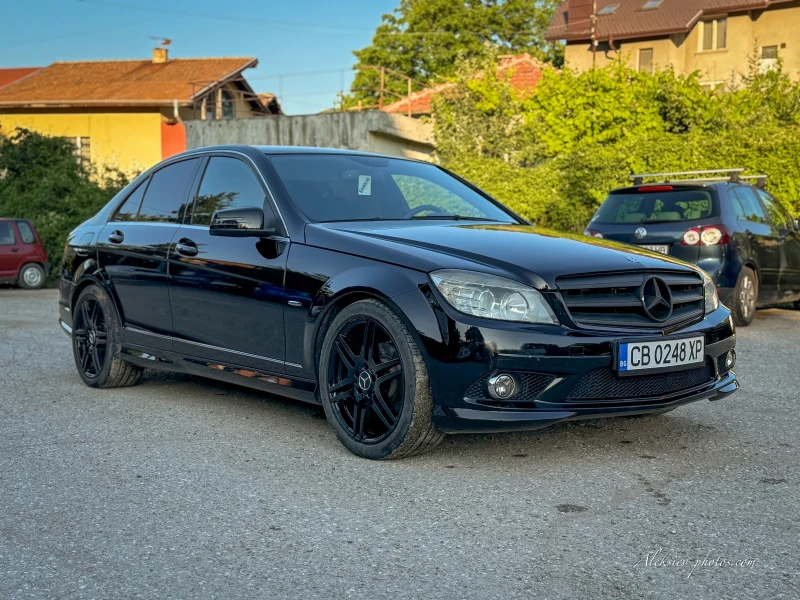 Mercedes-Benz C 180  AMG Kompressor   1.8 бензин/газ   Автоматик, снимка 2 - Автомобили и джипове - 52380337