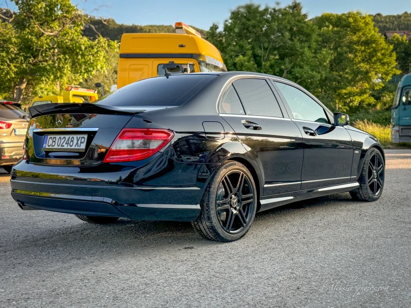 Mercedes-Benz C 180  AMG Kompressor   1.8 бензин/газ   Автоматик, снимка 4 - Автомобили и джипове - 52380337