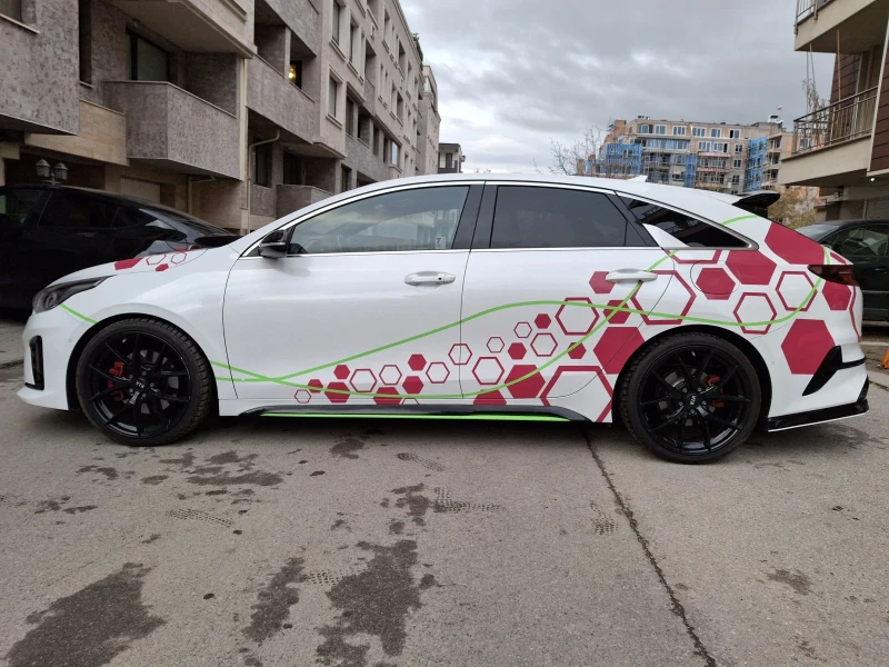 Kia Pro ceed 1.6 GT 204PS SWISS, снимка 4 - Автомобили и джипове - 52458286