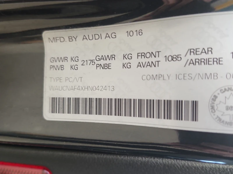 Audi A4 * АВТО КРЕДИТ* ЦЕНА ДО БГ * СЕРВИЗНА ИСТОРИЯ * , снимка 16 - Автомобили и джипове - 52474366