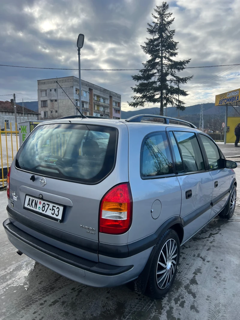 Opel Zafira 2.0dti, снимка 5 - Автомобили и джипове - 52866518