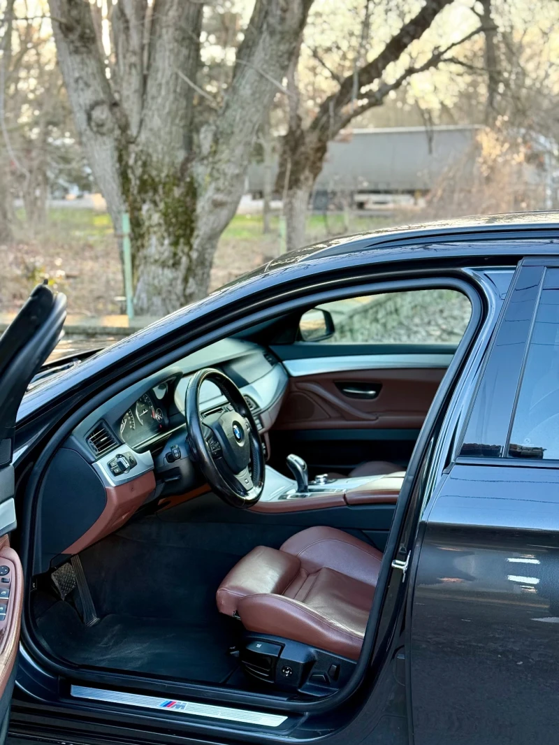 BMW 530 M Pack ЗАДНО, снимка 7 - Автомобили и джипове - 53463804