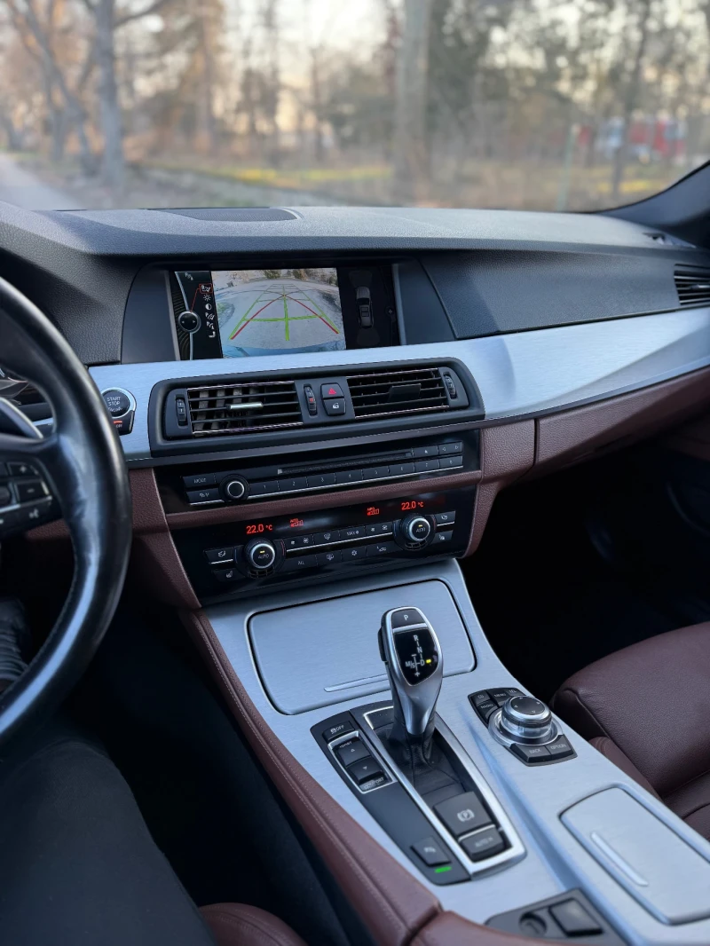 BMW 530 M Pack ЗАДНО, снимка 10 - Автомобили и джипове - 53463804