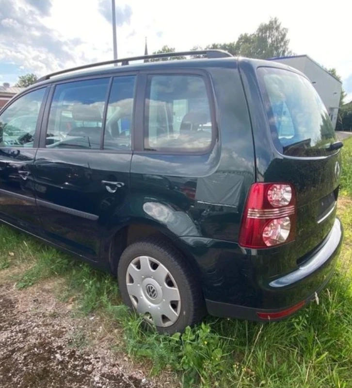 VW Touran 1.4 TSI, снимка 3 - Автомобили и джипове - 46965355