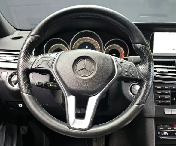 Mercedes-Benz E 250 4Matic Avantgarde, снимка 13 - Автомобили и джипове - 52751024