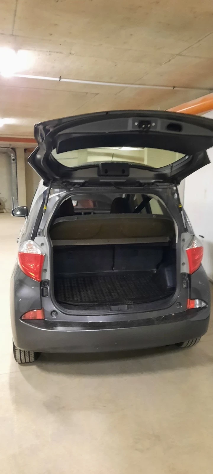 Toyota Verso S 1400 D, снимка 8 - Автомобили и джипове - 53827019