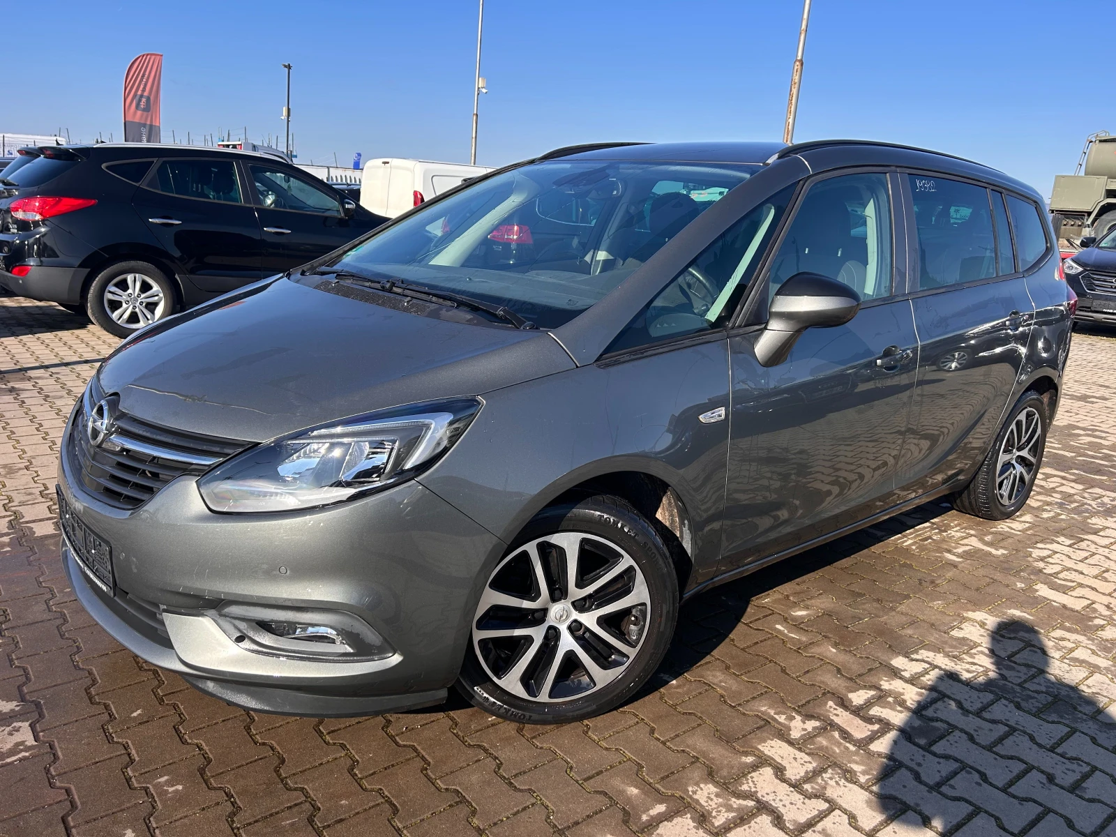 Opel Zafira TOURER 1.6CDTI NAVI EURO 6, снимка 1