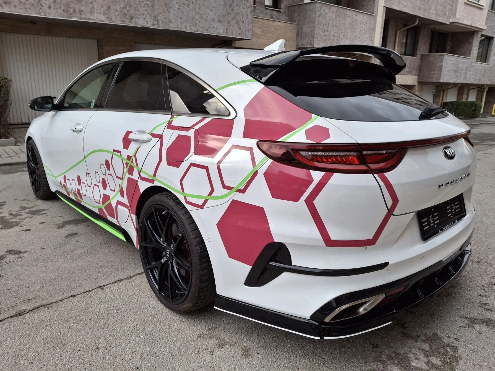 Kia Pro ceed 1.6 GT 204PS SWISS - изображение 5