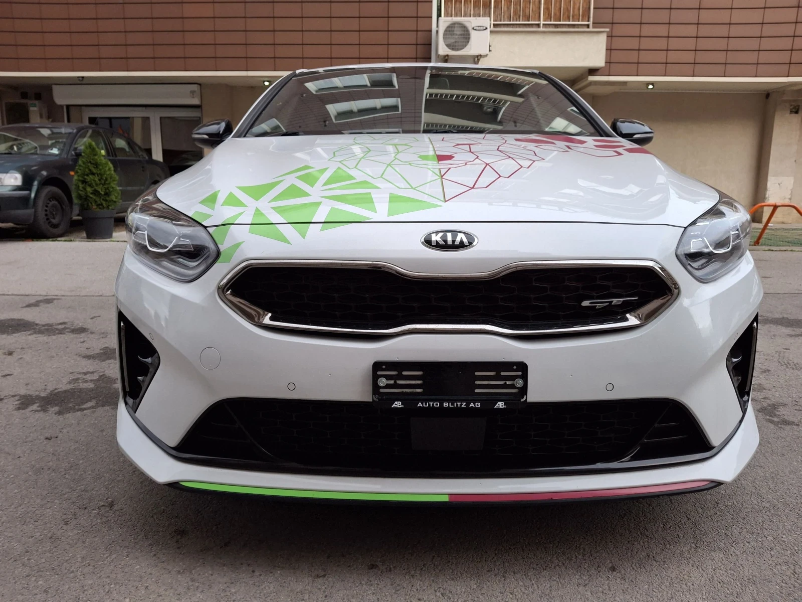 Kia Pro ceed 1.6 GT 204PS SWISS - изображение 2