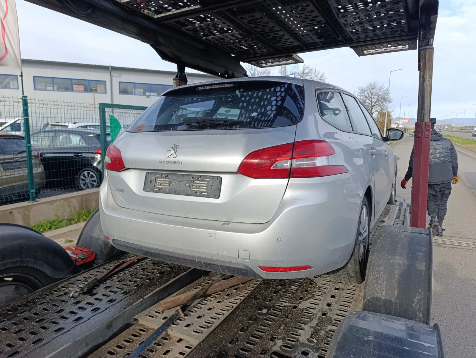 Peugeot 308 1.6HDI тип мотор 9 H06 - изображение 3