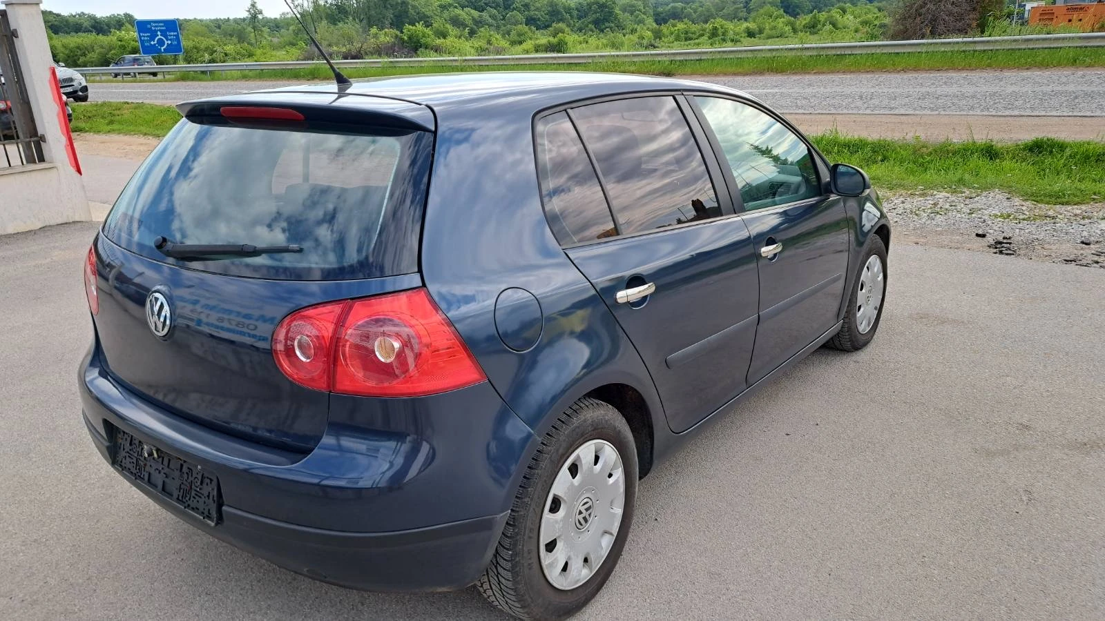 VW Golf 1.9 TDI 90кс EURO 4 КЛИМАТРОНИК, снимка 4 - Автомобили и джипове - 52830972