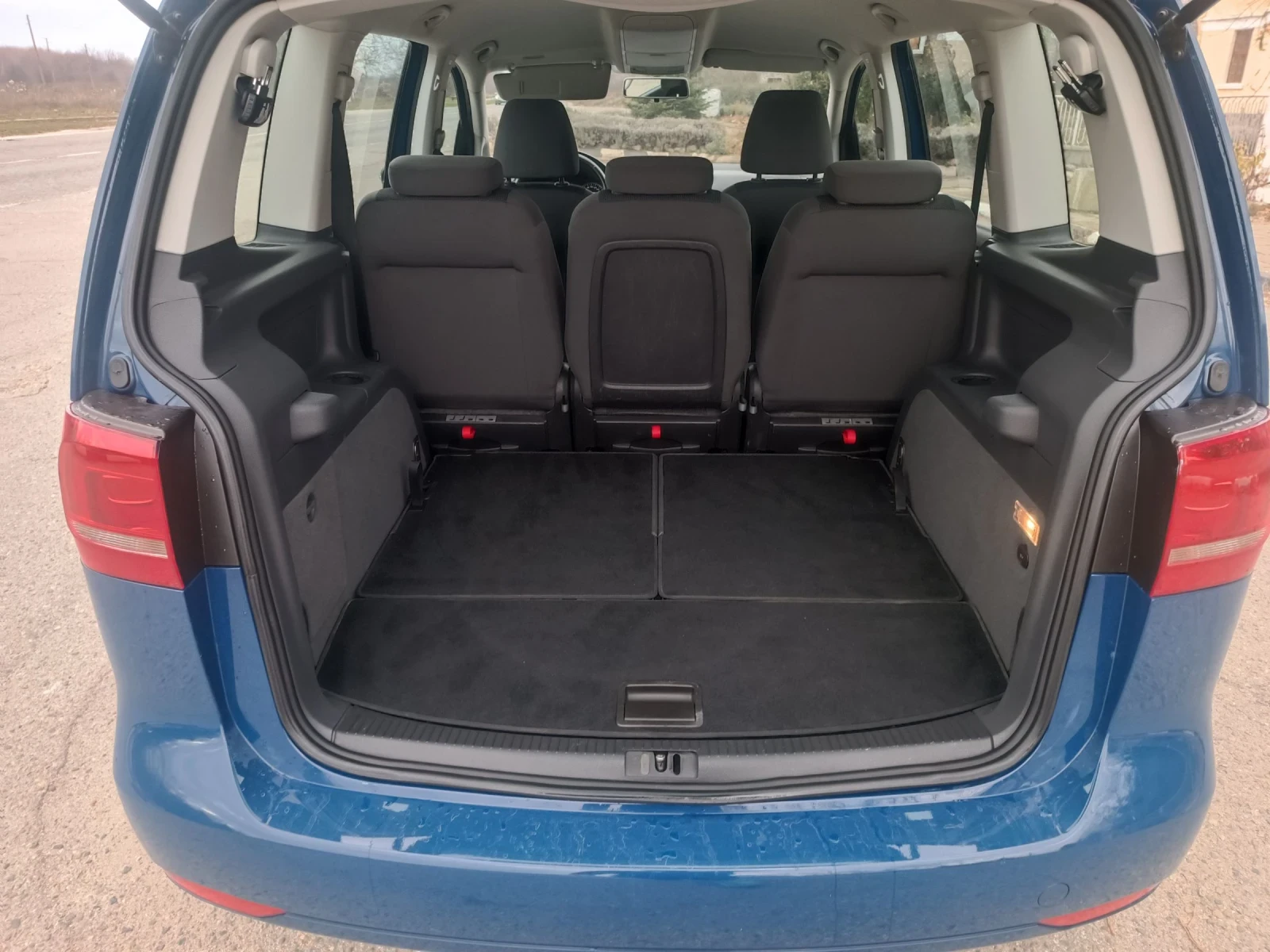 VW Touran 1.6 TDI ��� ����  | Mobile.bg � ����������� 13