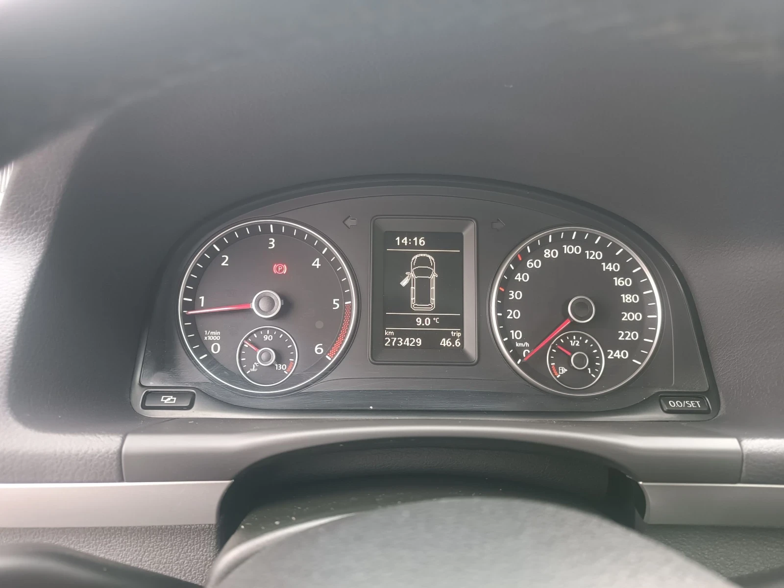 VW Touran 1.6 TDI ��� ����  | Mobile.bg � ����������� 15