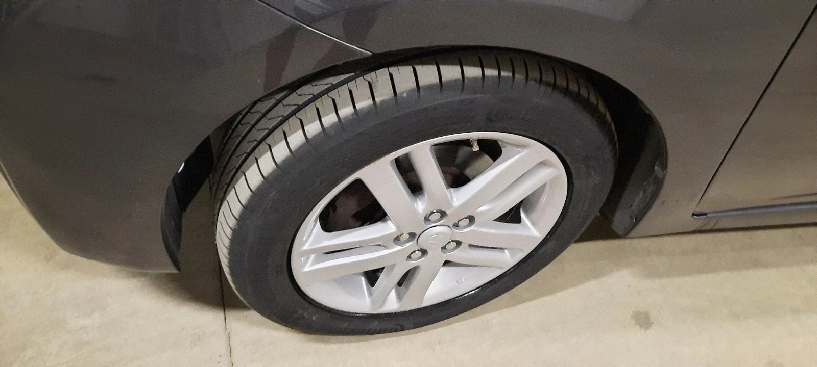 Toyota Verso S 1400 D, снимка 5 - Автомобили и джипове - 53827019