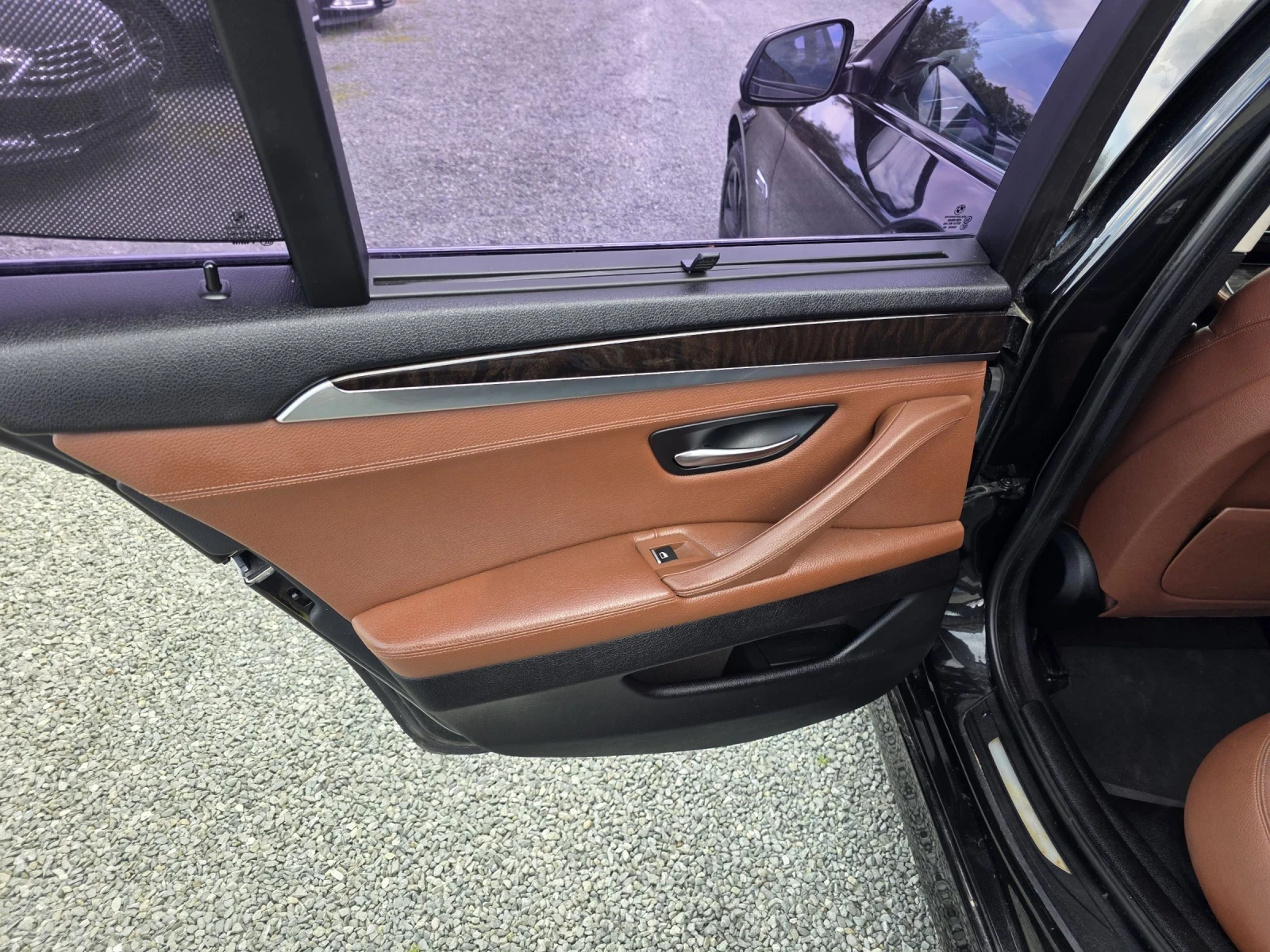 BMW 530 3.0 256к фул дигитал, снимка 13 - Автомобили и джипове - 54160545