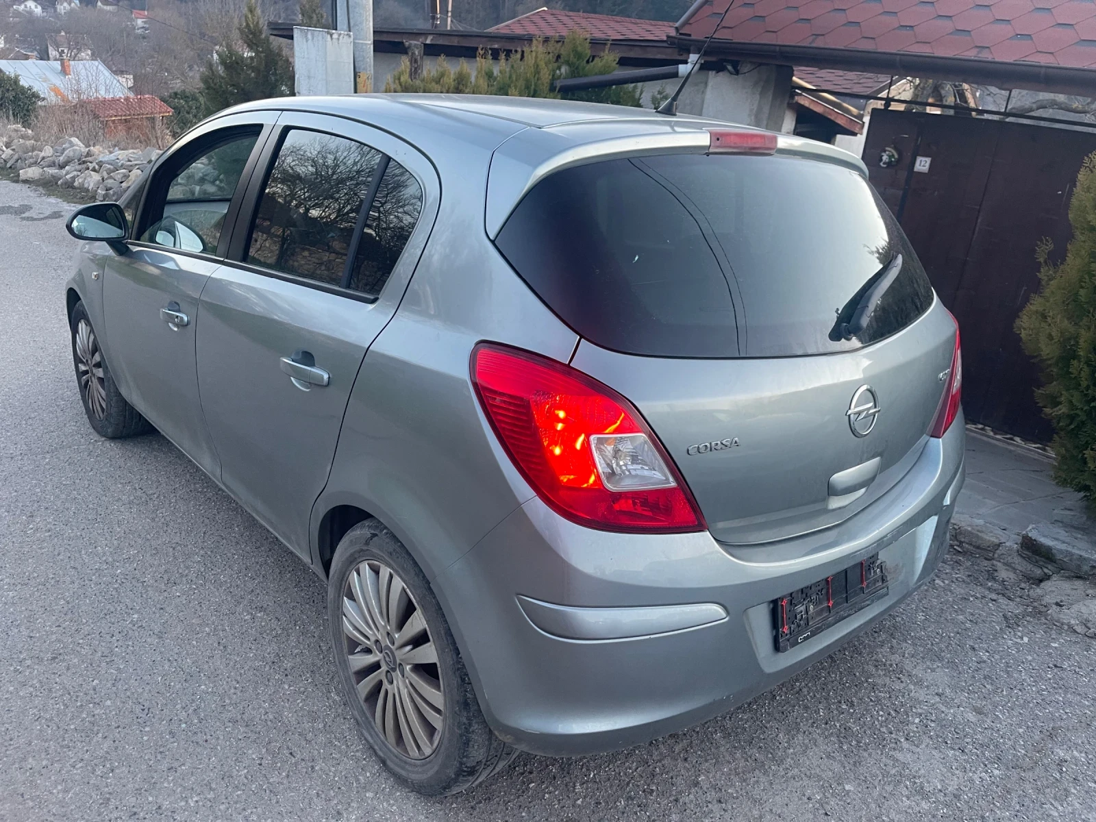 Opel Corsa 1.3CDTi /Cosmo, снимка 5 - Автомобили и джипове - 54297263