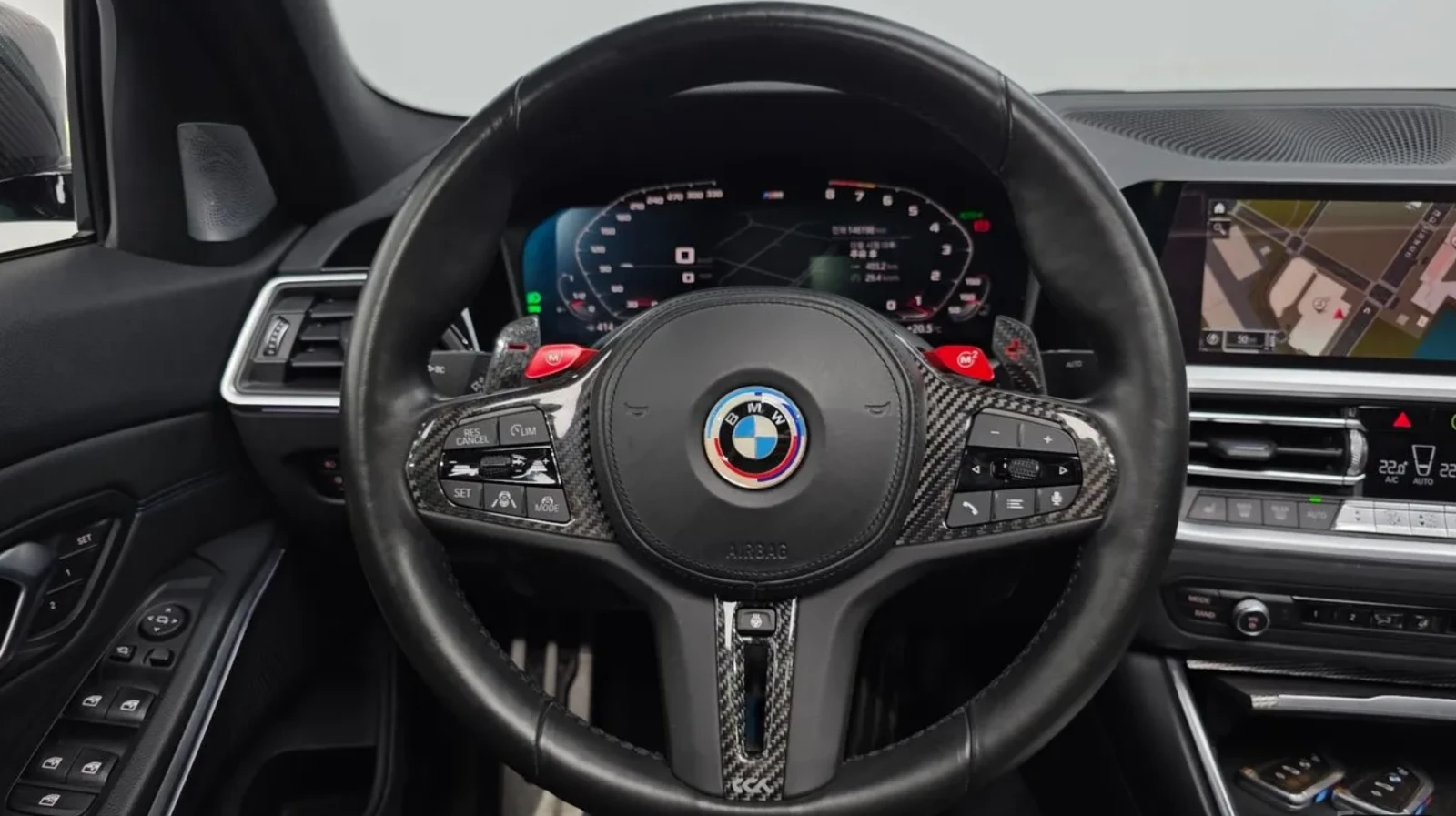 BMW 320 М* PANO* HUD* CARBON* КРАЙНА ЦЕНА* , снимка 13 - Автомобили и джипове - 54915839