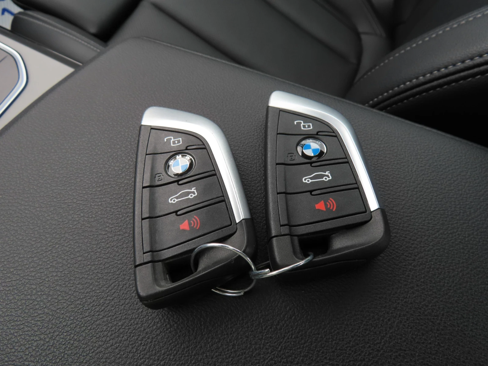 BMW 230 * xDrive* КОЖА* ПОДГРЕВ* ШИБИДАХ* КАМЕРА* LED* , снимка 14 - Автомобили и джипове - 54943002