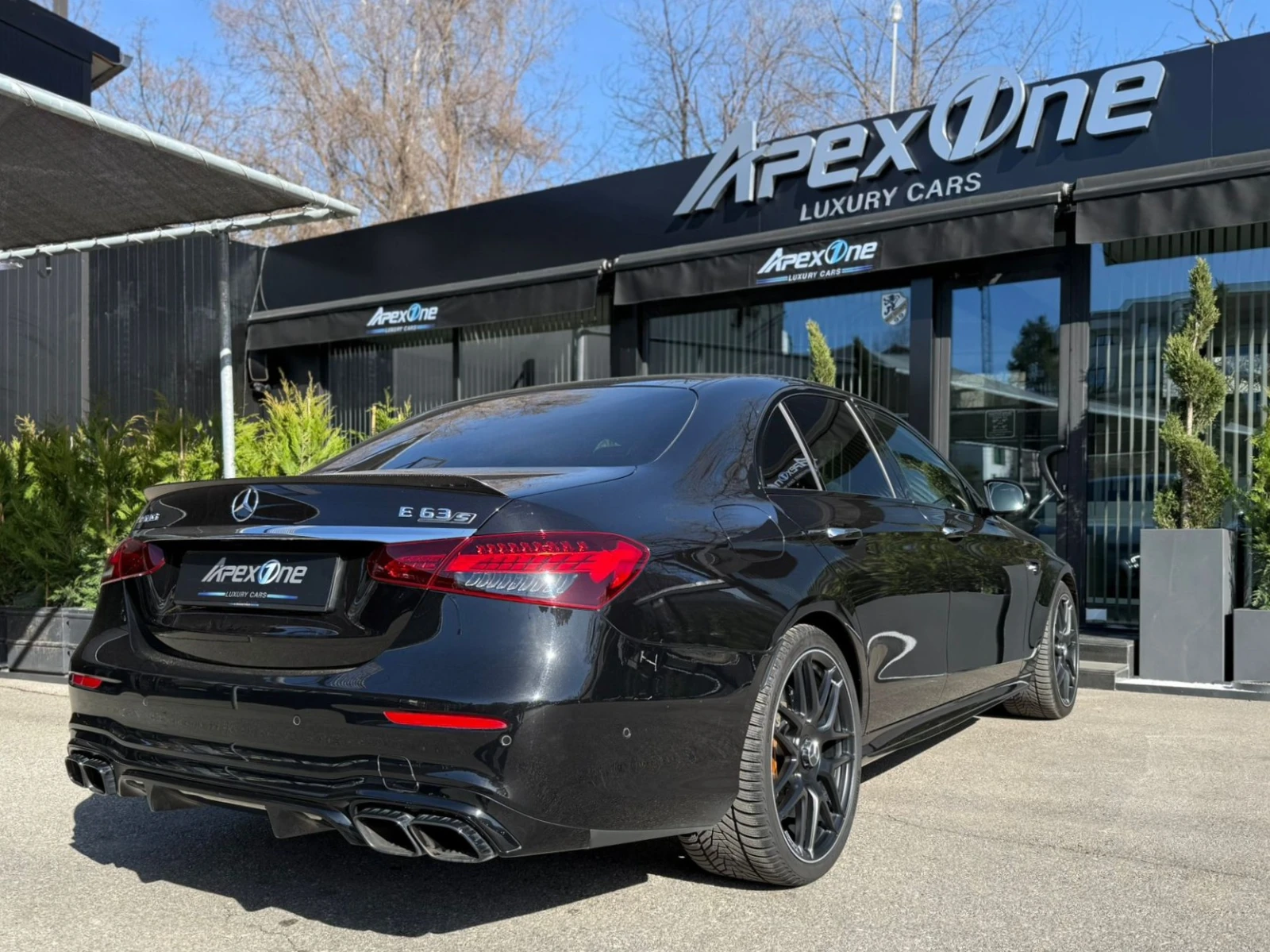 Mercedes-Benz E 63 AMG E63S/4MATIC+ /CARBON/CERAMIC, снимка 6 - Автомобили и джипове - 55132772