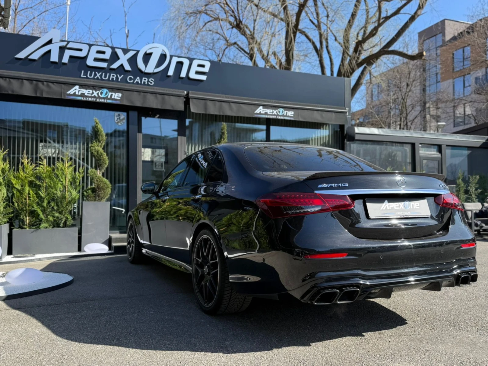Mercedes-Benz E 63 AMG E63S/4MATIC+ /CARBON/CERAMIC, снимка 4 - Автомобили и джипове - 55132772