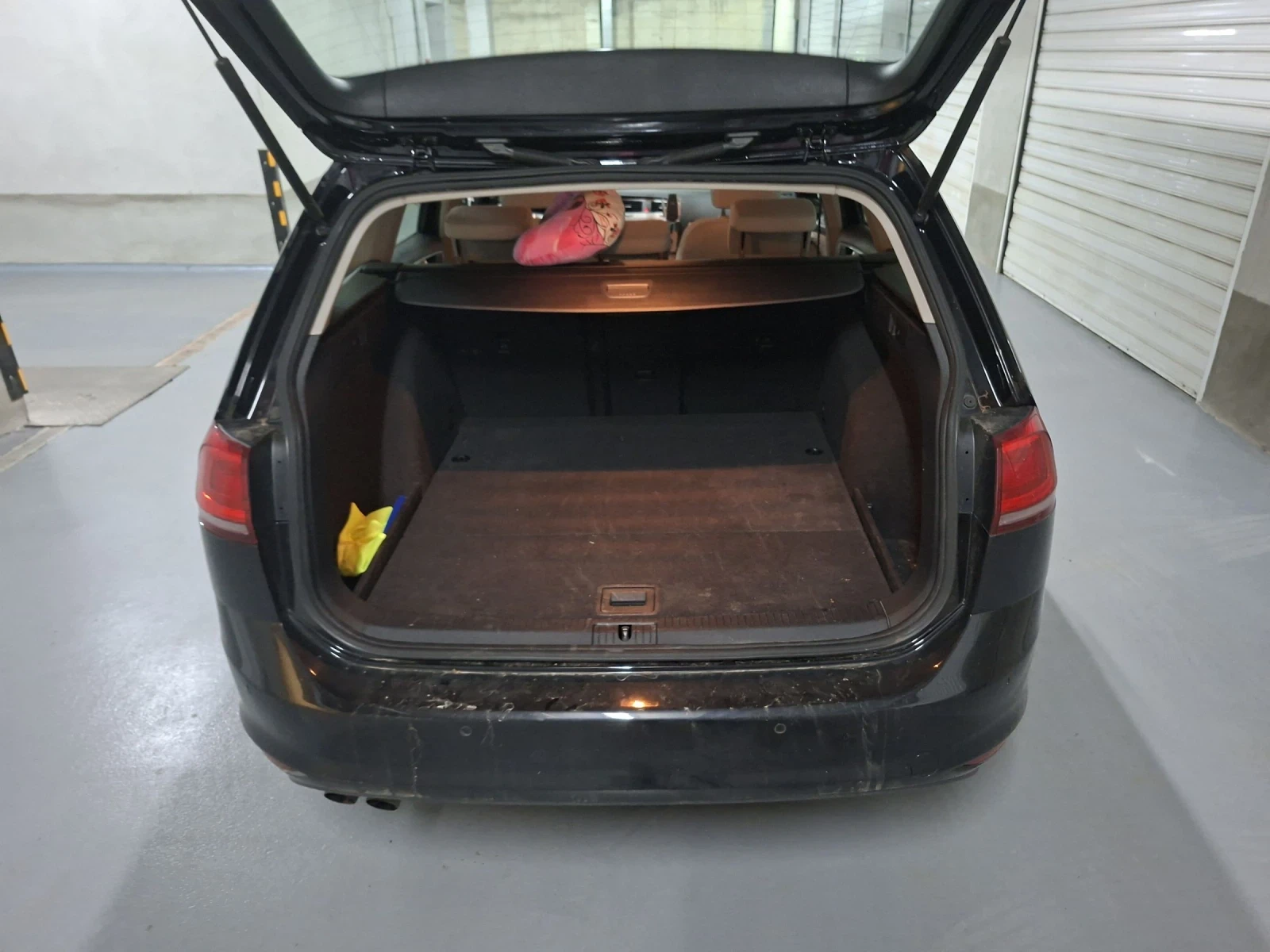 VW Golf 2.0 TDI, снимка 4 - Автомобили и джипове - 55163075