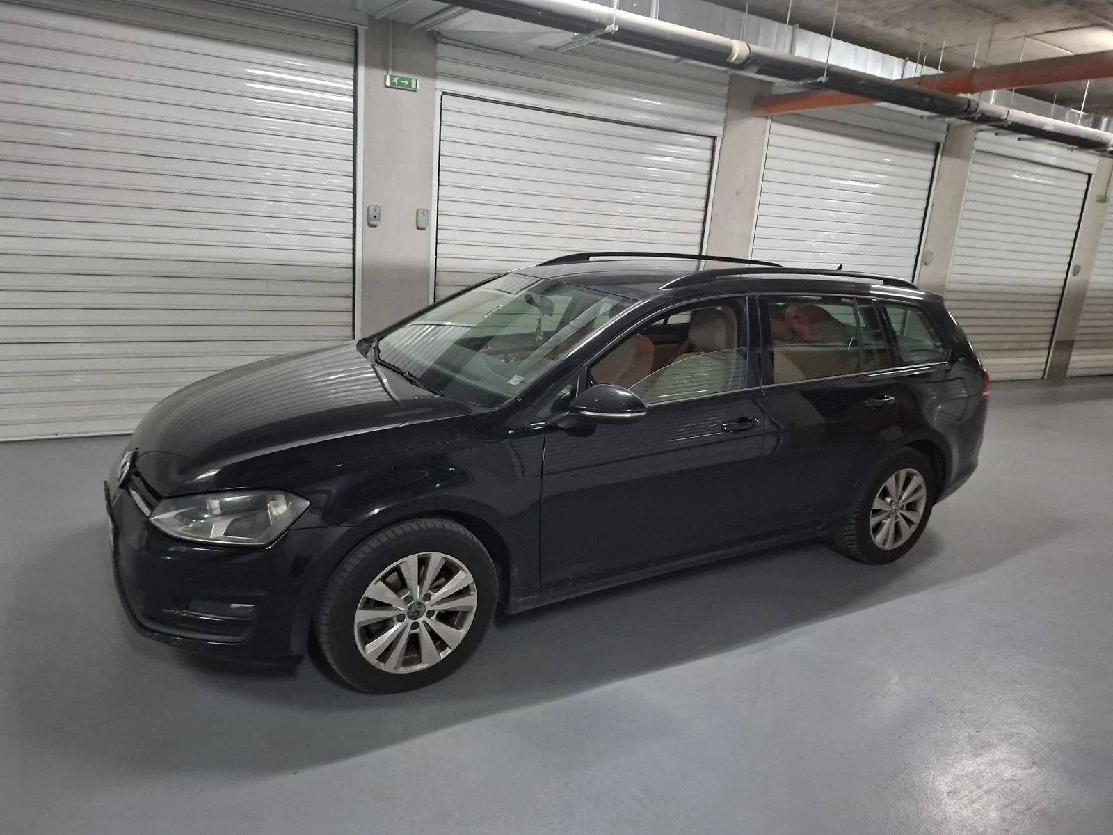 VW Golf 2.0 TDI, снимка 2 - Автомобили и джипове - 55163075