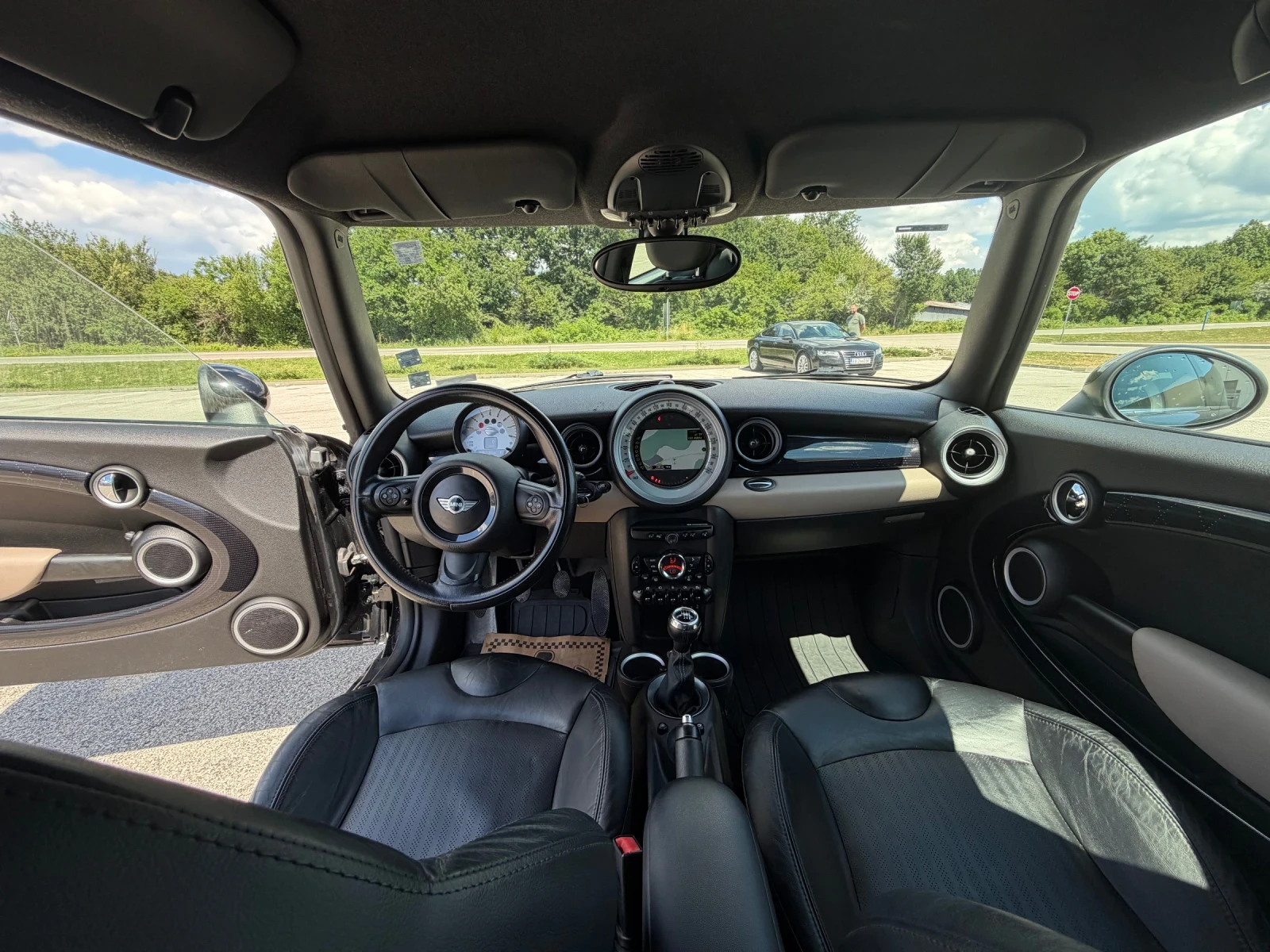 Mini Cooper Baker street, снимка 7 - Автомобили и джипове - 55342184
