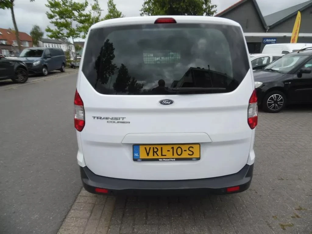 Ford Tourneo Connect, снимка 8 - Автомобили и джипове - 55710553