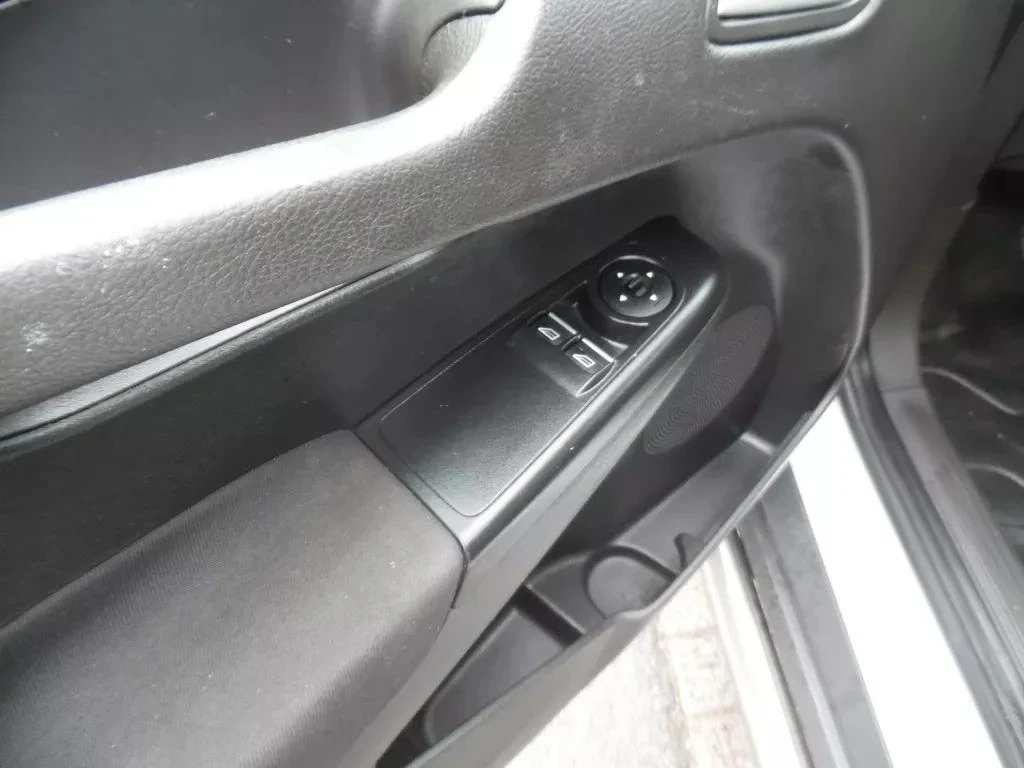 Ford Tourneo Connect, снимка 2 - Автомобили и джипове - 55710553