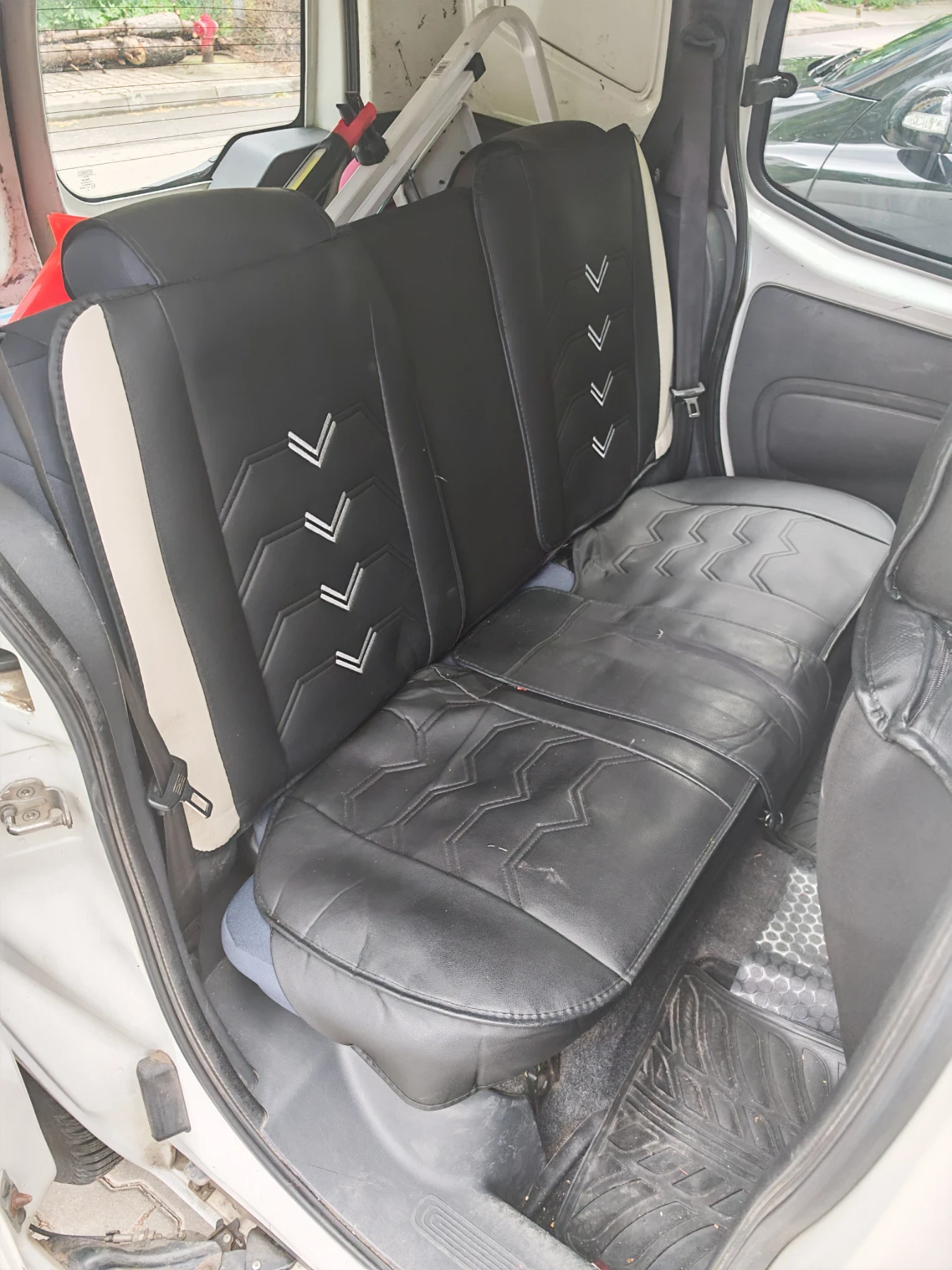 Citroen Nemo 1.4 hdi, снимка 6 - Автомобили и джипове - 56017774