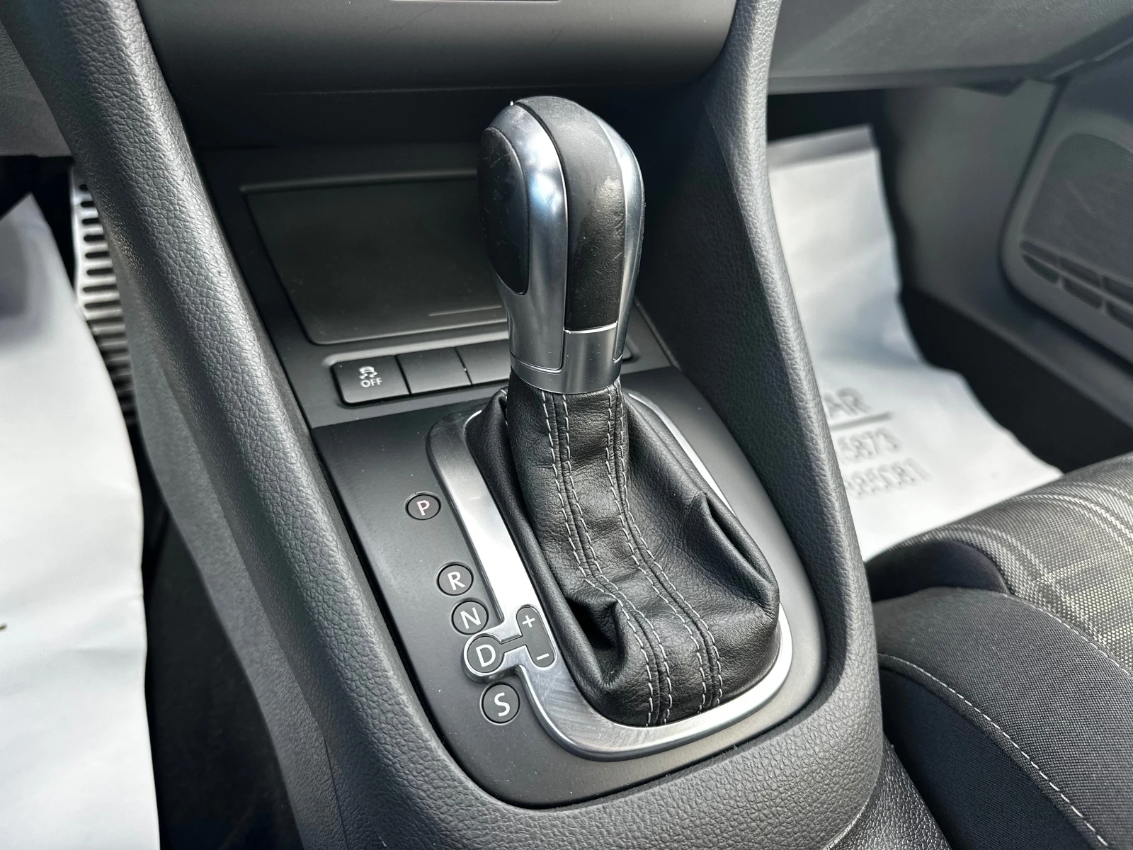 VW Golf GTD 2.0TDI 170к.с DSG* LED* Нави, снимка 13 - Автомобили и джипове - 56210515