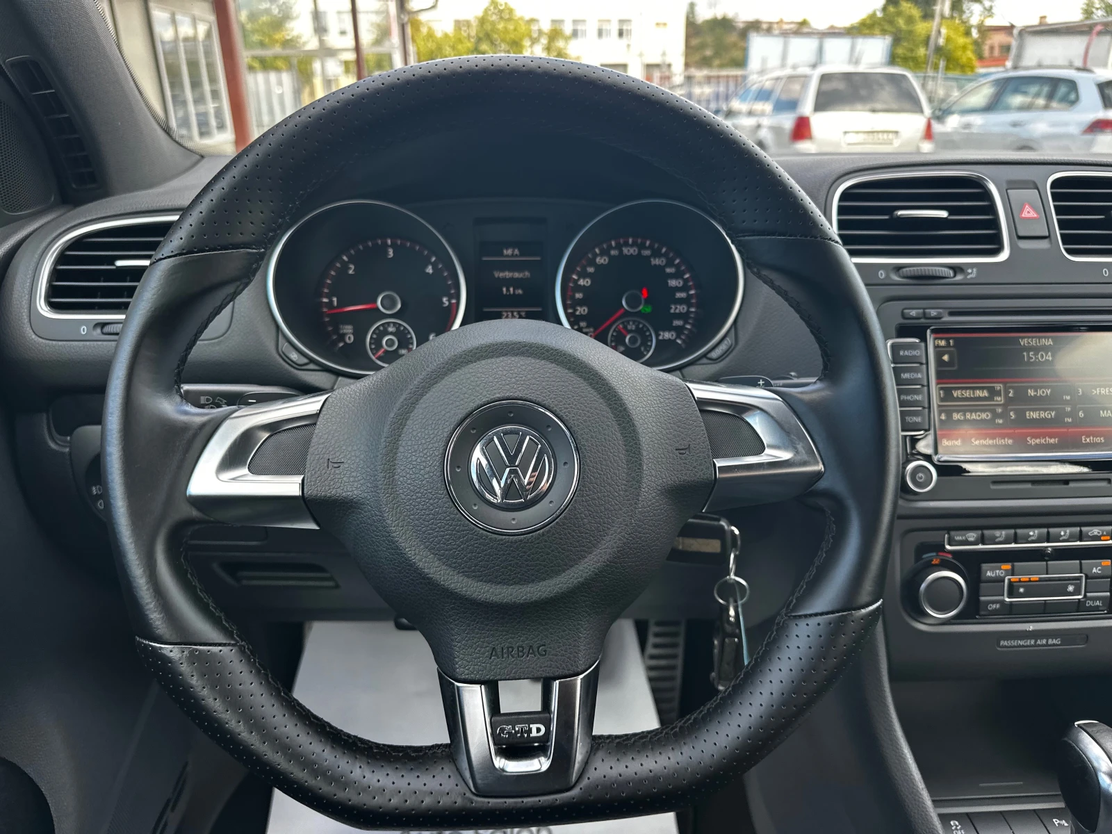 VW Golf GTD 2.0TDI 170к.с DSG* LED* Нави, снимка 10 - Автомобили и джипове - 56210515